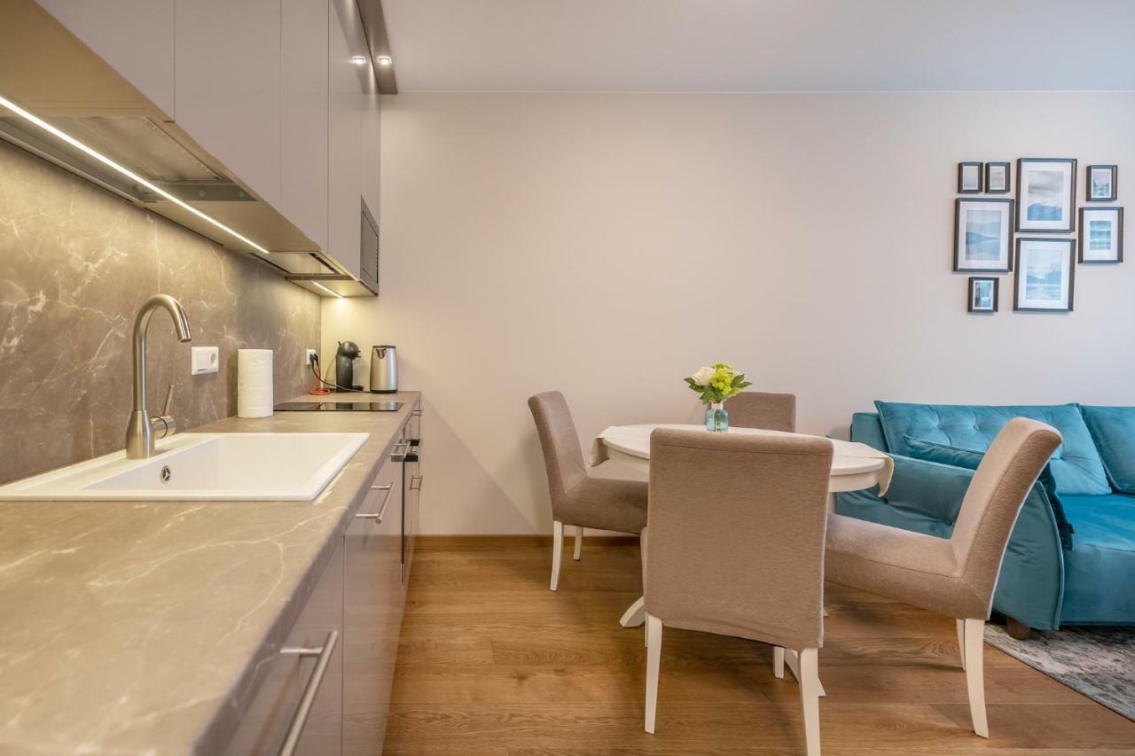 Simpsono Apartamentai Nr.1 Паланга Екстер'єр фото